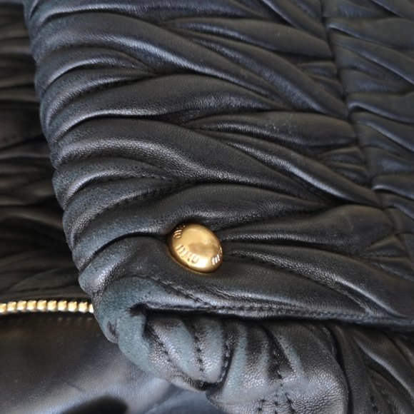 Miu Miu Authentic MATELASSÉ NAPPA LEATHER HANDBAG - Picture 11 of 16